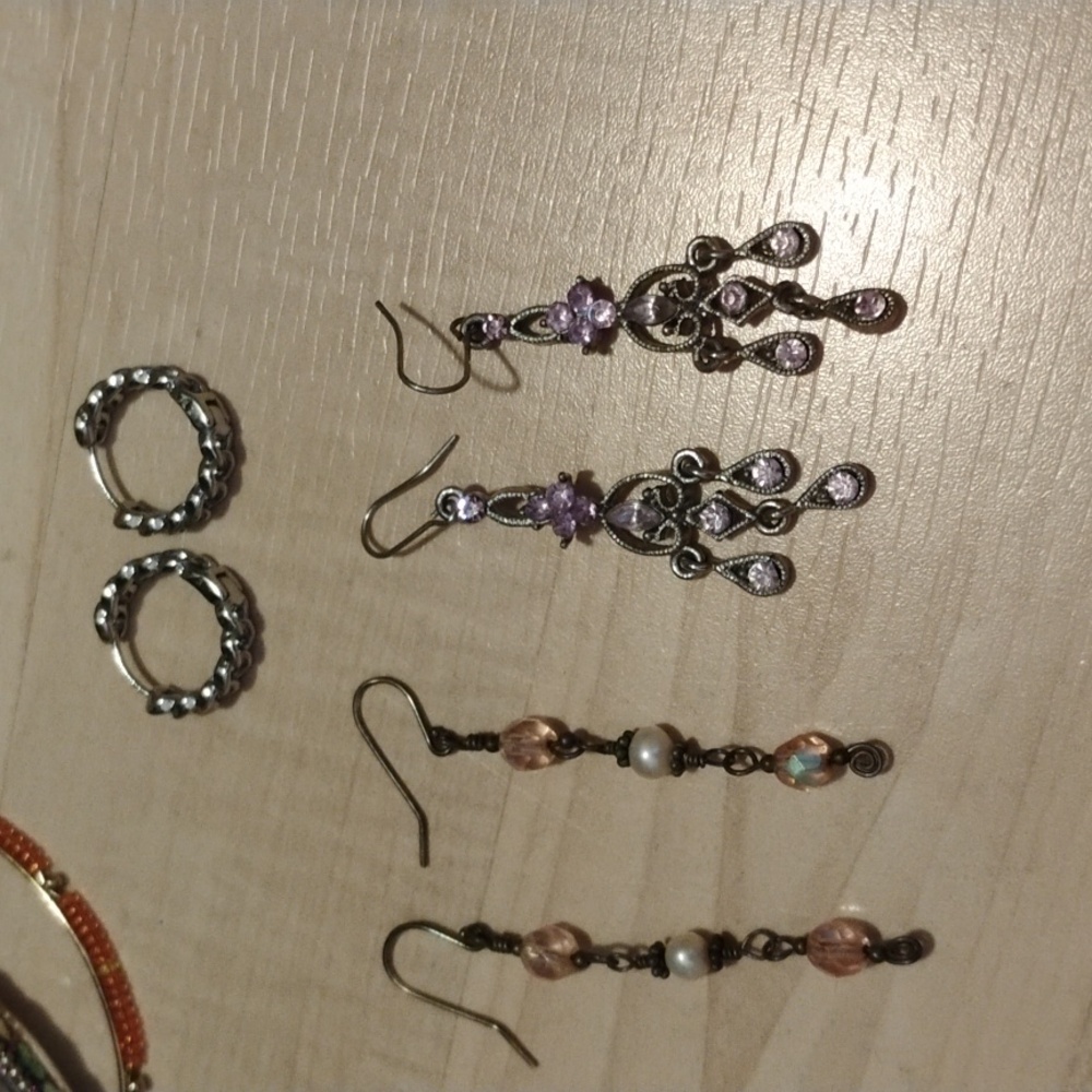 Jewelry Bundle - Picture 2 of 4